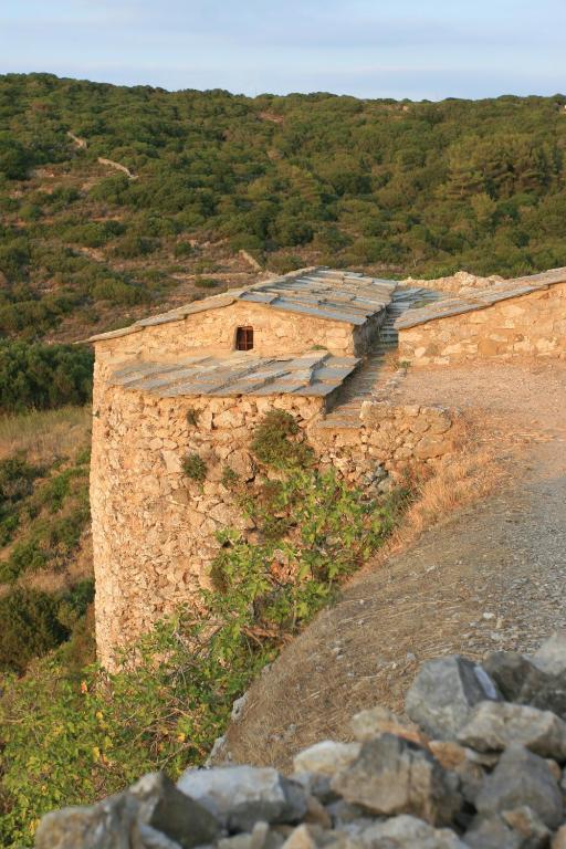 Athena Hotel Milopotamos  Екстер'єр фото
