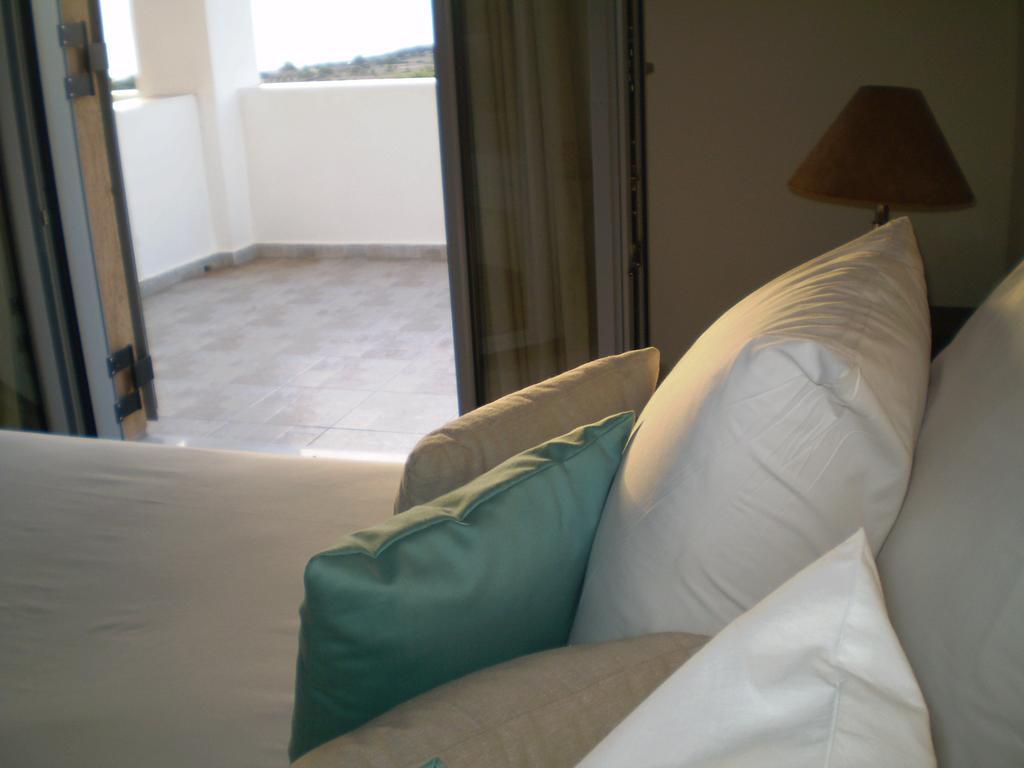 Athena Hotel Milopotamos  Екстер'єр фото